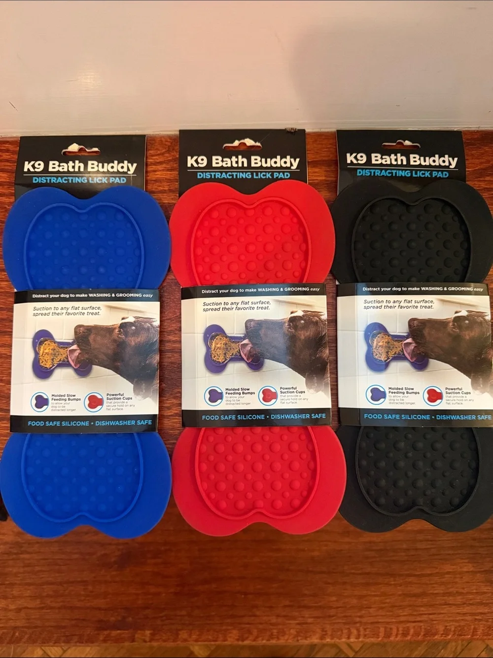 K9 bath buddy bone shaped dog enrichment lick mat NWT 3